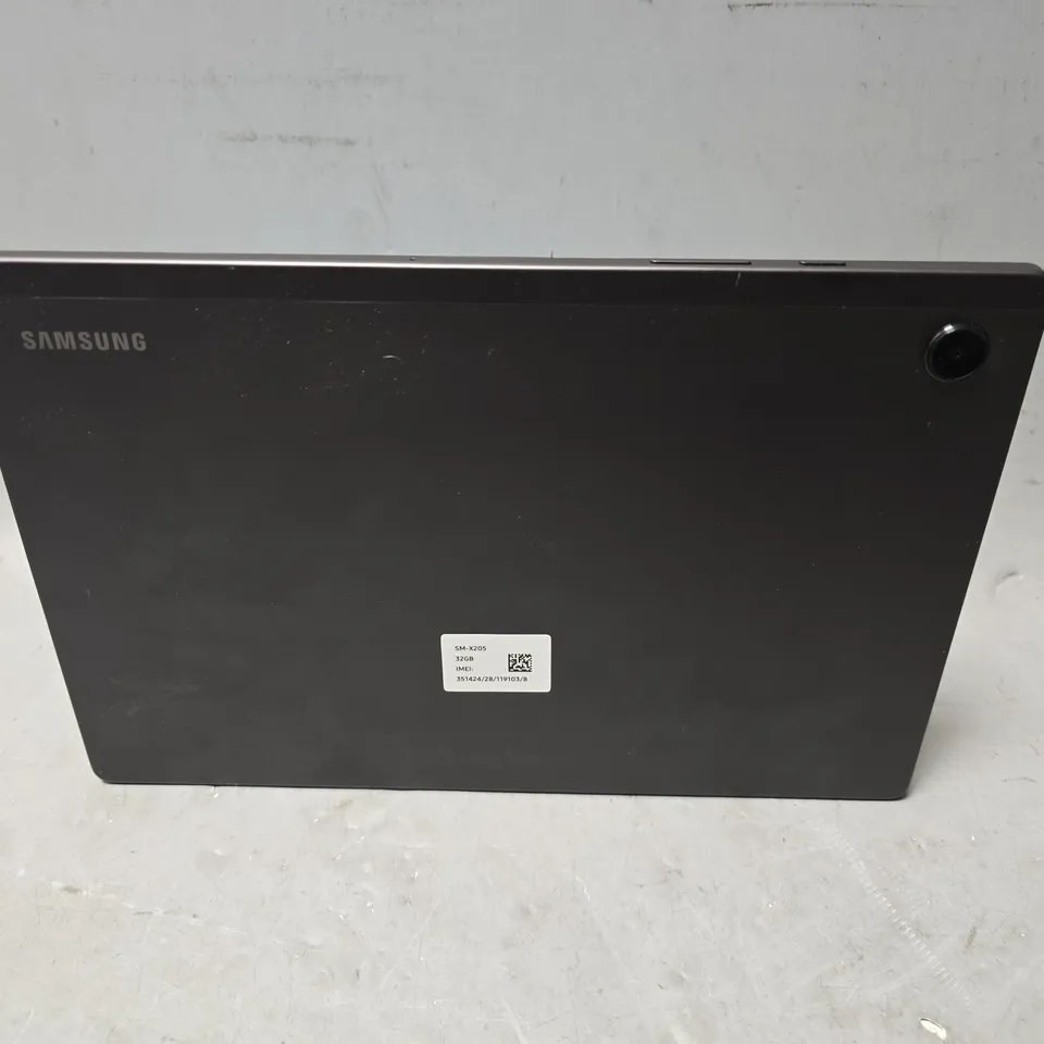 SAMSUNG GALAXY TAB A8 TABLET