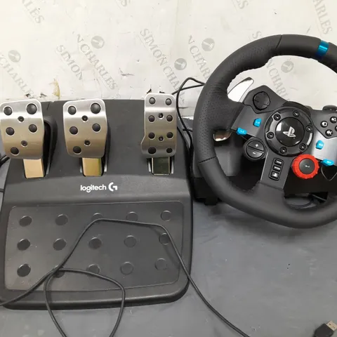 LOGITECH G29 DRIVING FORCE GAMING STEERING WHEEL