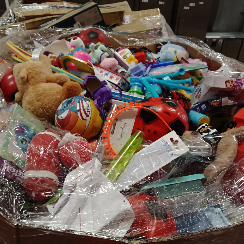 PALLET OF ASSORTED KIDS TOYS AND FIGURES