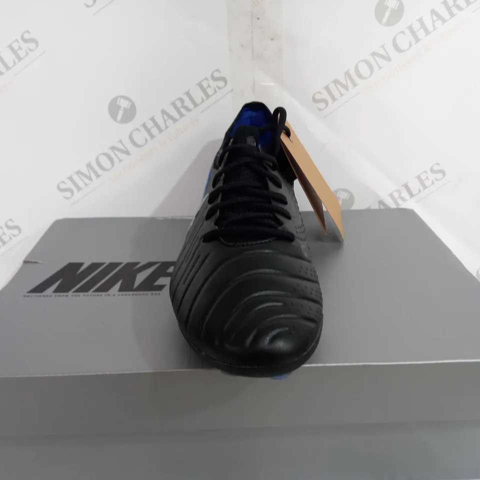 BOXED NIKE LEGEND 10 ELITE FG - UK 6.5