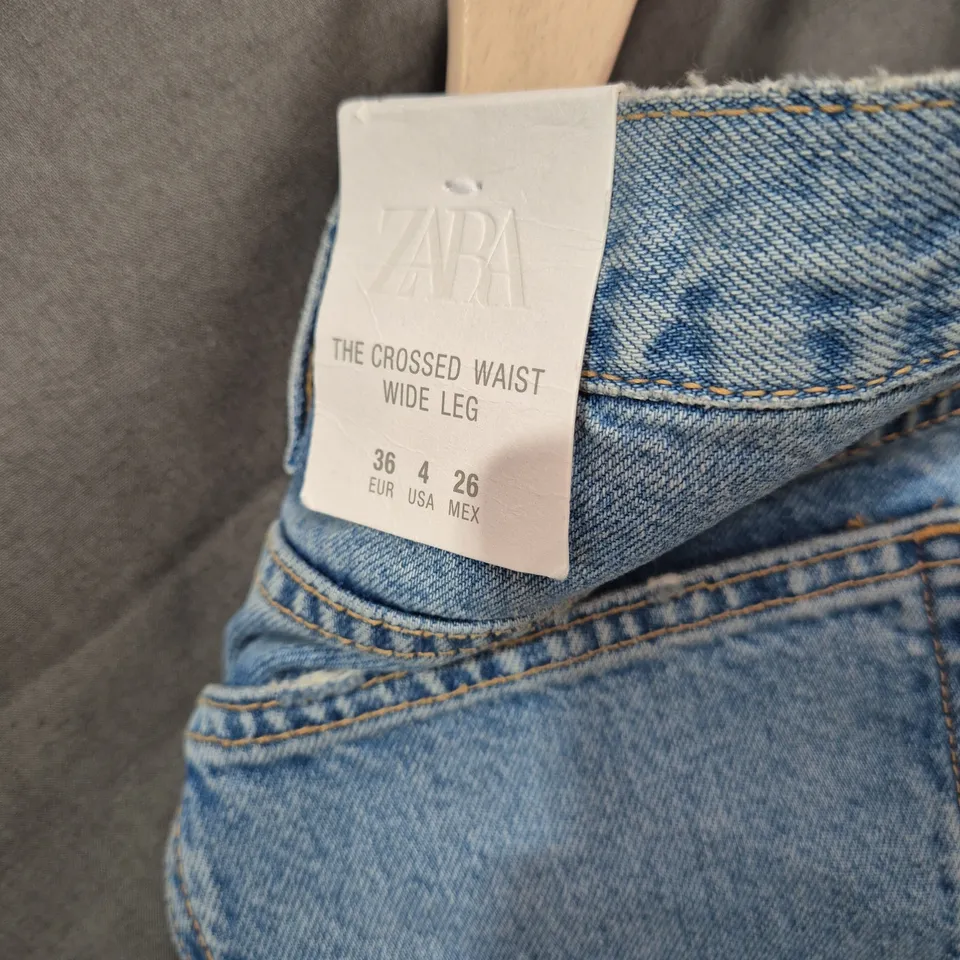 ZARA THE CROSSED WAIST WIDE LEG JEANS – WOMEN'S UK 8 (EU 36 / US 4)