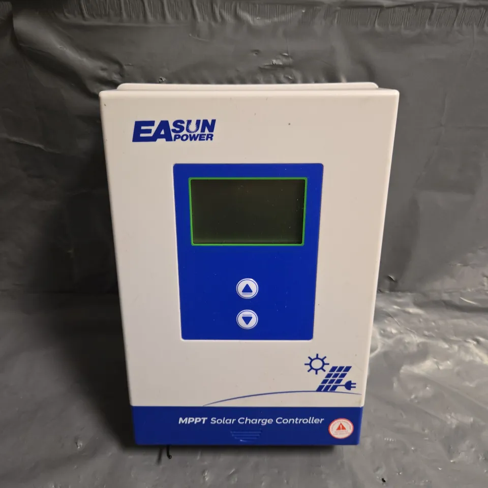 EASUN POWER MPPT SOLAR CHARGE CONTROLLER 