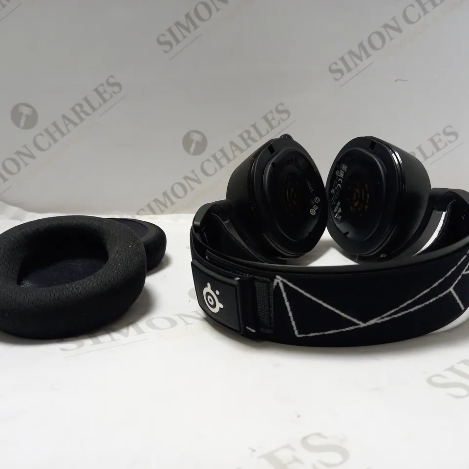 STEEL SERIES ARCTIS 9 WIRELESS GAMING HEADSET
