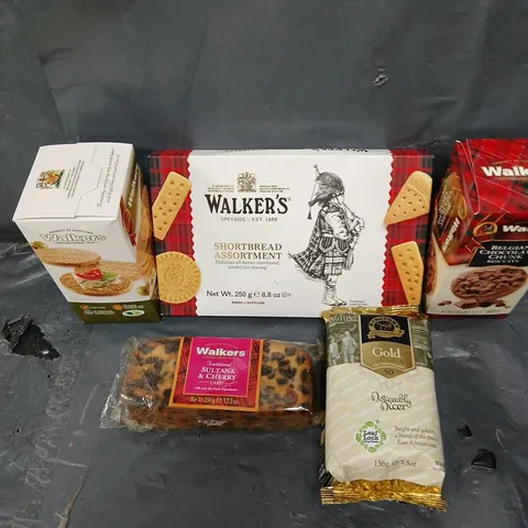 APPROXIMATELY 10 ASSORTED FOOD PRODUCTS TO INCLUDE WALKERS SHORTBREAD, OATCAKES, SULTANA CAKE ETC 