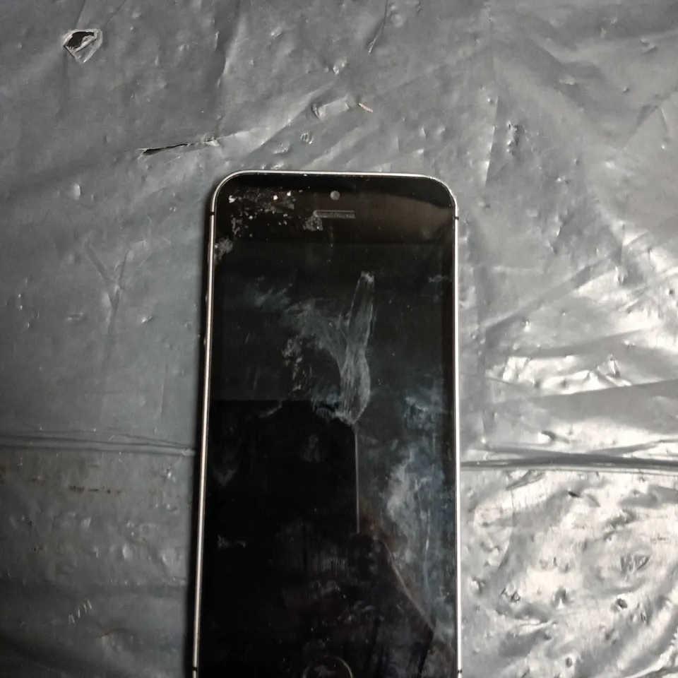 APPLE IPHONE SE A1723