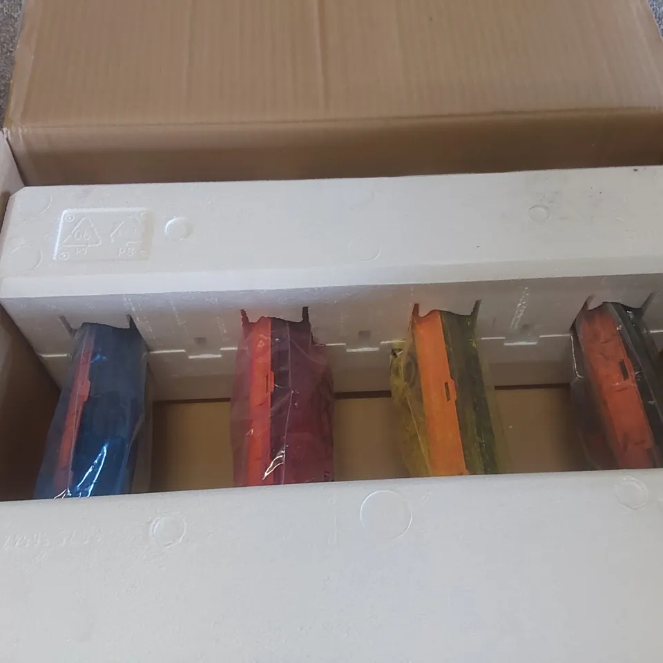 BOXED XEROX IMAGING UNIT KIT/DRUM CARTRIDGE KIT