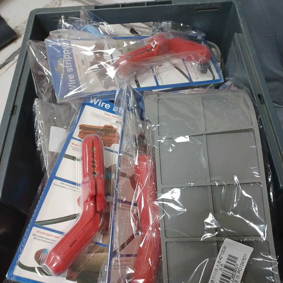 APPROXIMATELY 15 HOUSEHOLD ITEMS TO INCLUDE AN ETHERNET CABLE AND WIRE STRIPPERS