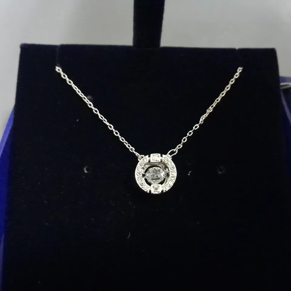 BOXED SWAROVSKI NECKLACE WITH CIRCULAR PENDANT