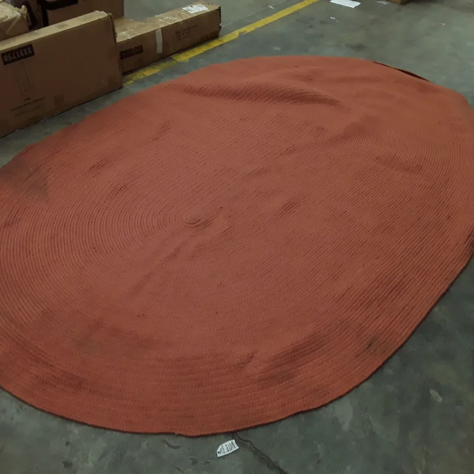 QUALITY DESIGNER AREA RUG APPROXIMATELY 200×300CM