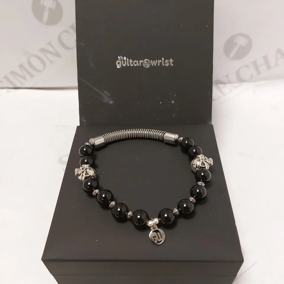 THE GUITAR WRIST BLACK BEAD BRACELET 