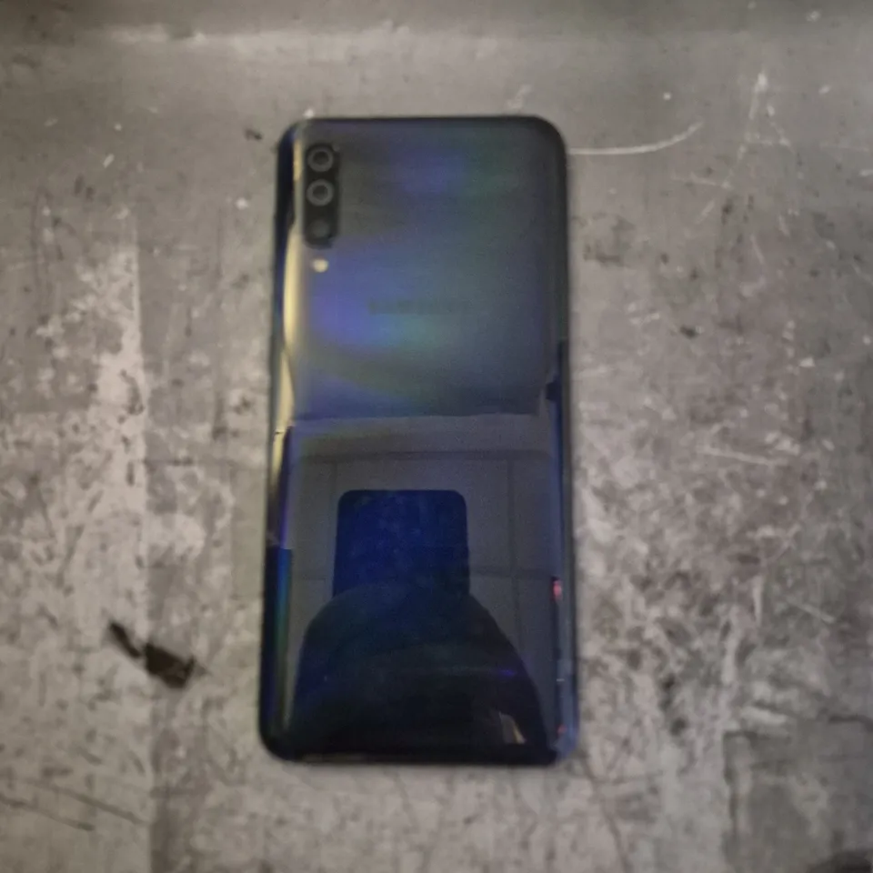 SAMSUNG GALAXY A50 SMARTPHONE 