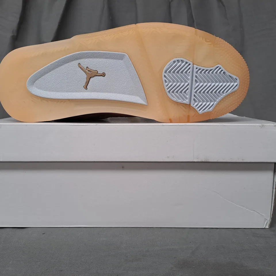 BOXED PAIR OF NIKE AIR JORDAN SHOES IN PEACH UK SIZE 5