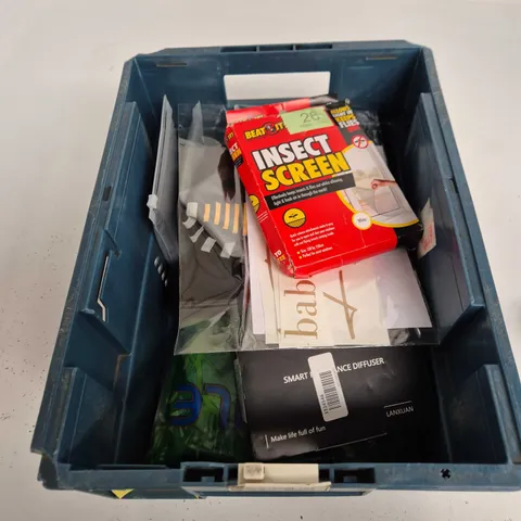 TOTE OF APPROXIMATELY 9 ASSORTED ITEMS TO INCLUDE: HEAD MOSQUITO NET