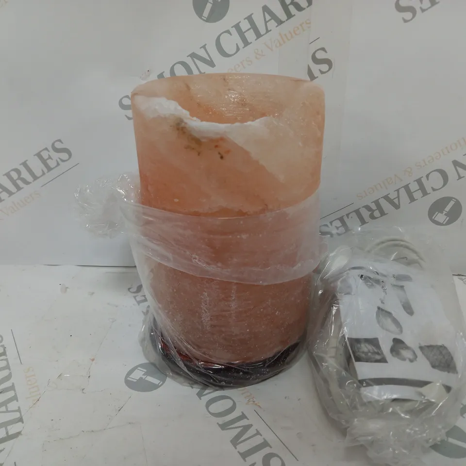 ROCK SALT AROMA LAMP RRP £24.99