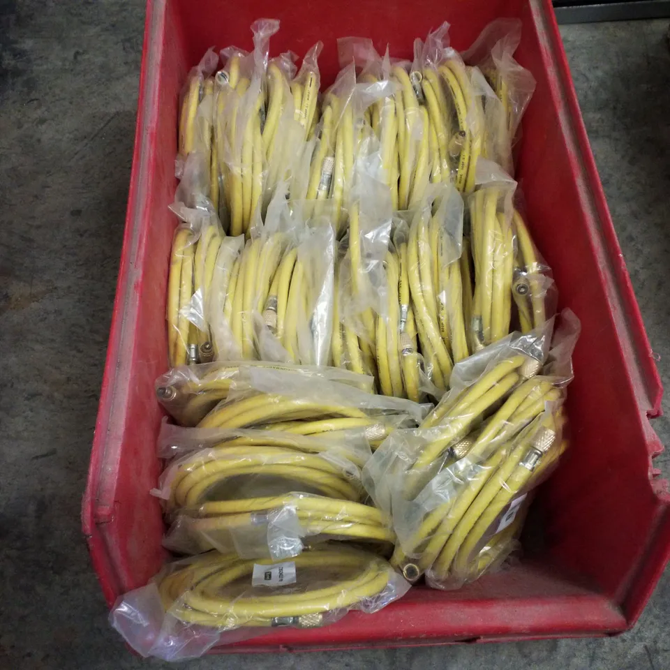 LOT OF APPROXIMATELY 47 VANSTOX 1/4" YELLOW HOSE 48"