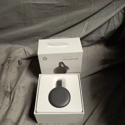 GOOGLE CHROMECAST STREAMING DEVICE – BOXED