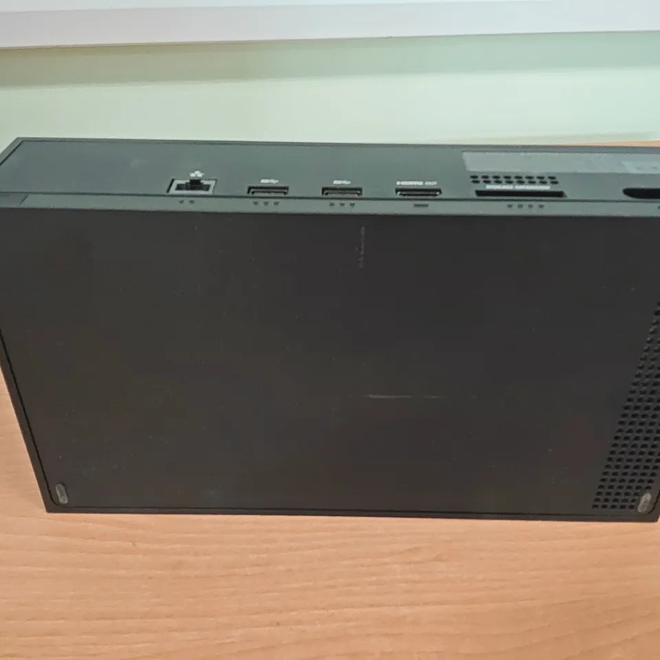 XBOX SERIES S 1TB DIGITAL EDITION CONSOLE IN BLACK WITH 2 CONTROLLERS