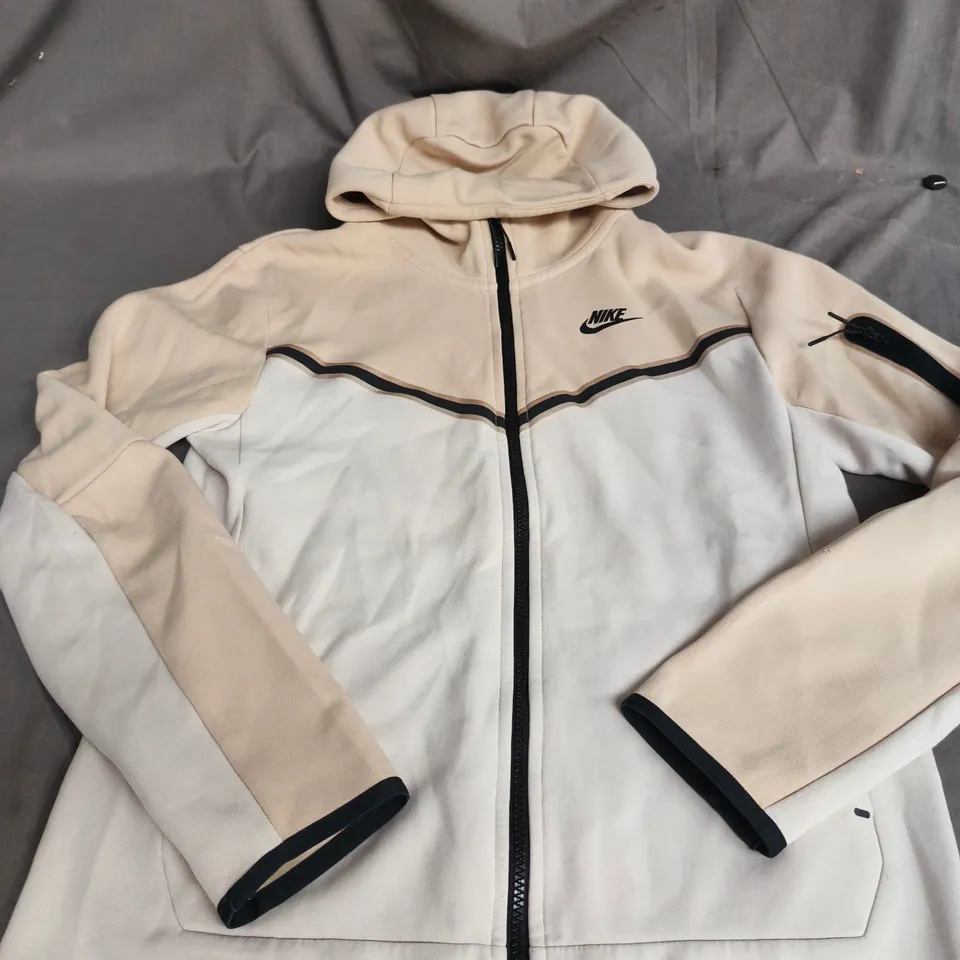 NIKE TECH FLEECE HOODIE SIZE S 