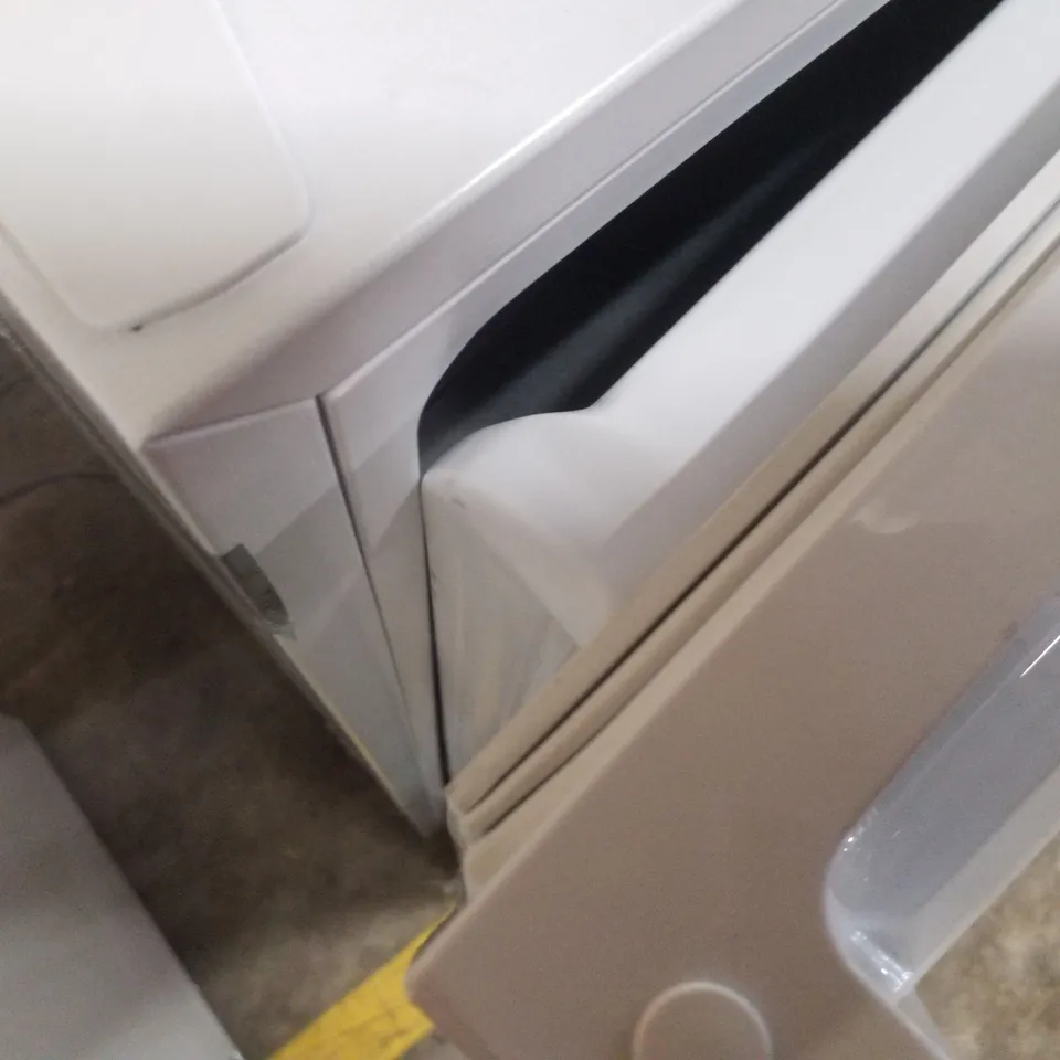 TEKNIX LBL240H 143CM TALL FREESTANDING LARDER FRIDGE - 240 LITRE