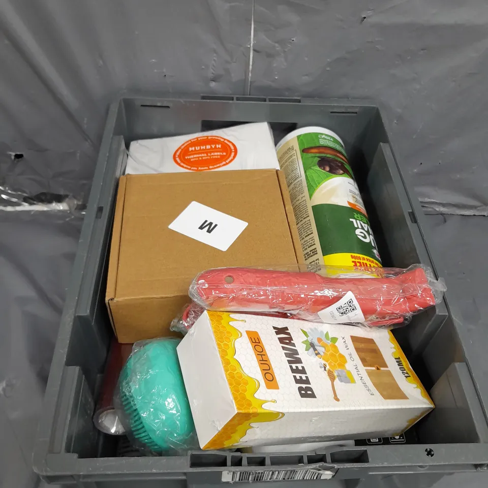 LOT CONTAINING VARIOUS HOUSEHOLD ITEMS TO INCLUDE; SEALANT , SLUG KILLER , OIL WAX , ETC 