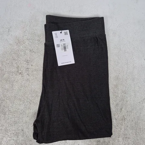 YOURS LEGGINGS IN BLACK SIZE UK 16