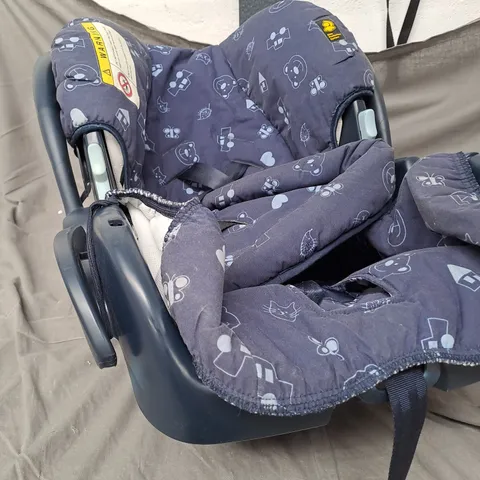 MOTHERCARE BABIES FRONT & REAR CAR SEAT 