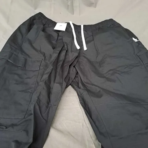 NIKE LOOSE FIT STRAIGHT LEG TROUSERS - XXL