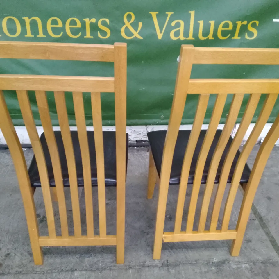 SET OF 2 NEW BALI OAK DINING CHAIRS (BLACK LEATHER SEAT PAD)