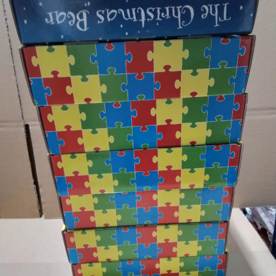 LOT OF 7 BRAND NEW THE CHRISTMAS BEAR BOOK AND JIGSAW SET