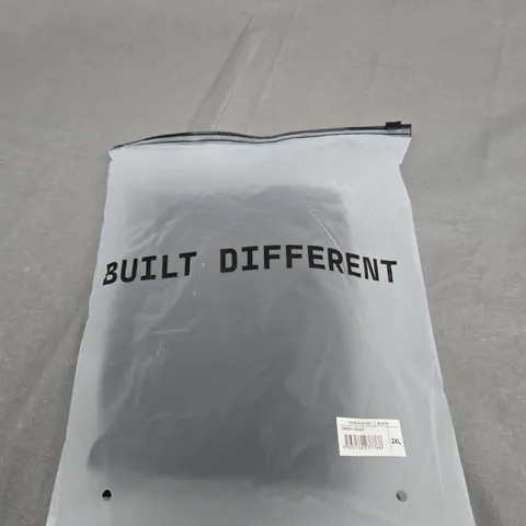 BAGGED BUILT DIFFERENT CREW T-SHIRT SIZE 2XL