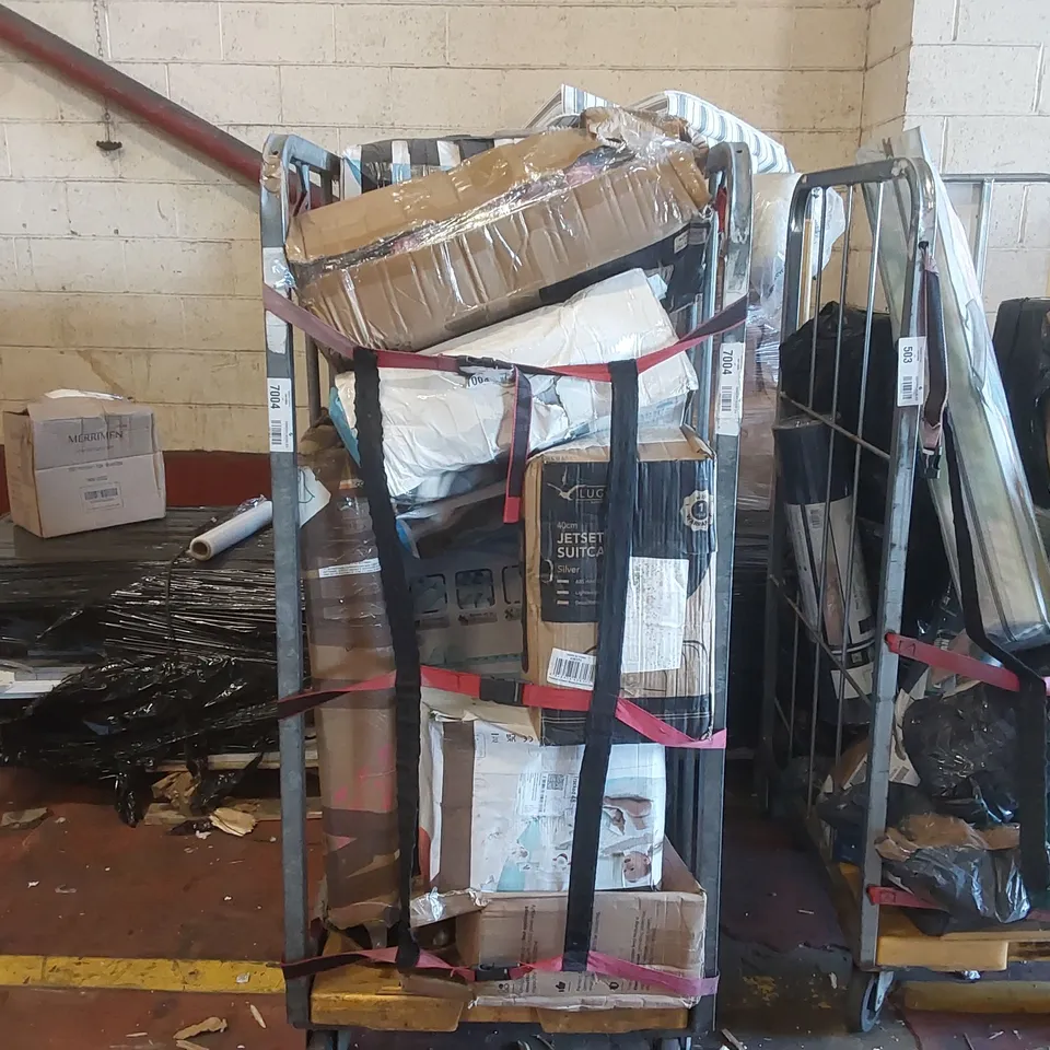 CAGE CONTAINING A LARGE QUANTITY OF ASSORTED ITEMS INCLUDING: SOFT PLAYPEN, BAMBOO SHOE RACK, PET CAR SEAT, SUITCASE ECT // CAGE NOT INCLUDED 