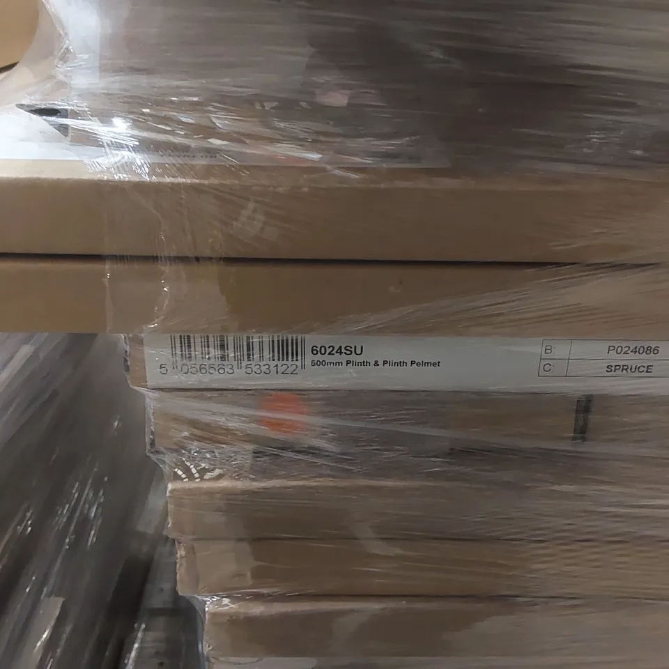 PALLET CONTAINING A LARGE QUANTITY OF ASSORTED BATHROOM FURNITURE PARTS INCLUDING: CURVED BASE DOOR, PLINTH & PLINTH PELMETS ECT