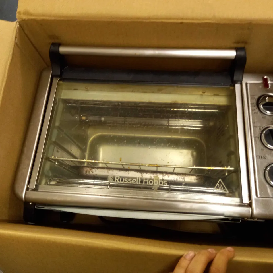 RUSSELL HOBBS 26090 EXPRESS MINI OVEN