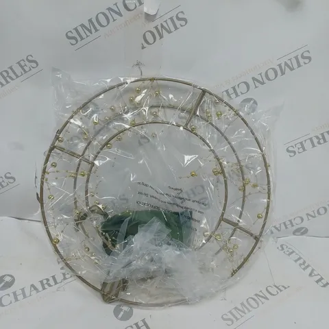 BOXED SARA DAVIES PRE-LIT DECORATIVE BEADED WREATH 
