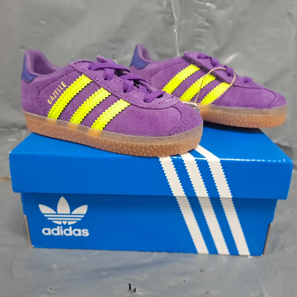 BOXED PAIR OF ADIDAS GAZELLE INFANT SHOES IN PURPLE/LIME SIZE UK 5
