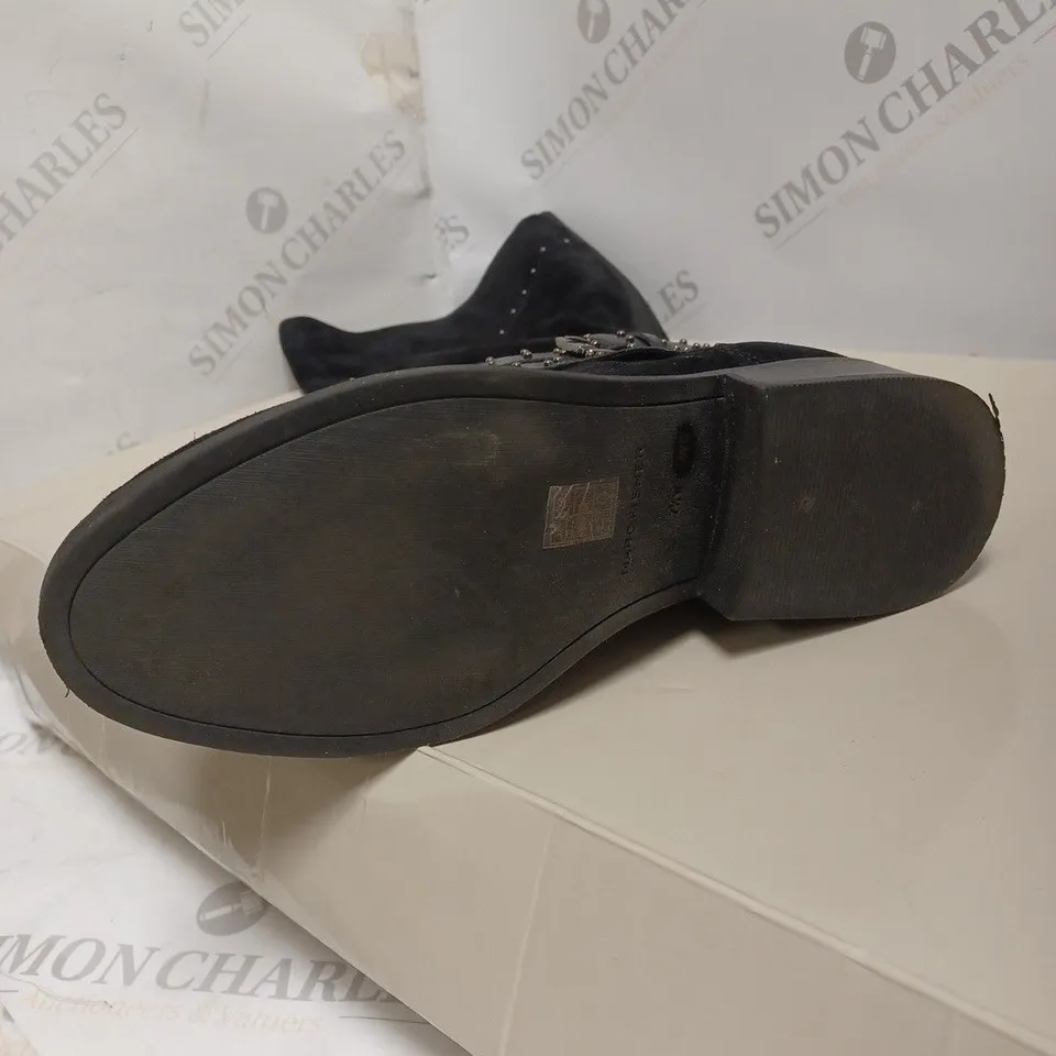 BOXED MARC FISHER HIGH WIDE BOOTS, BLACK - SIZE 5.5