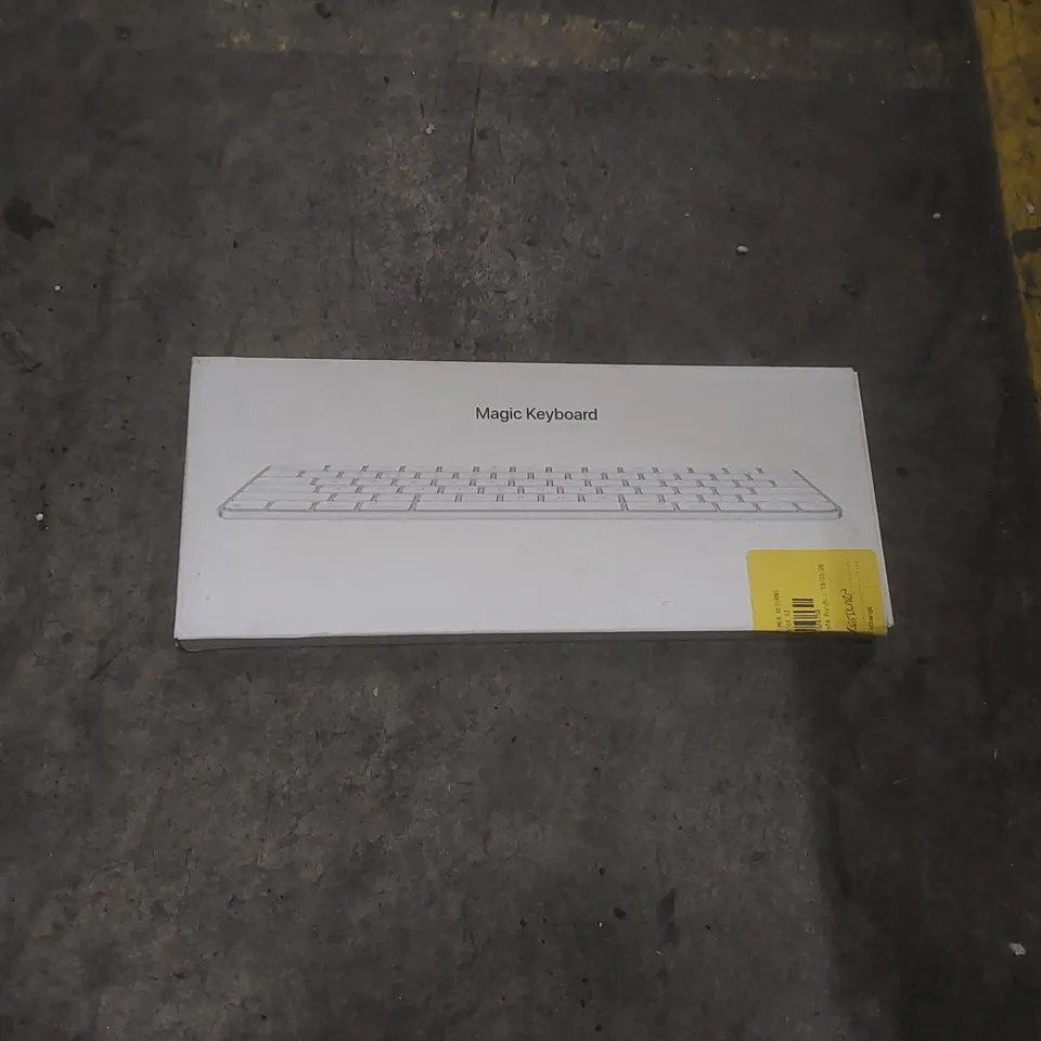 APPLE MAGIC KEYBOARD – BOXED