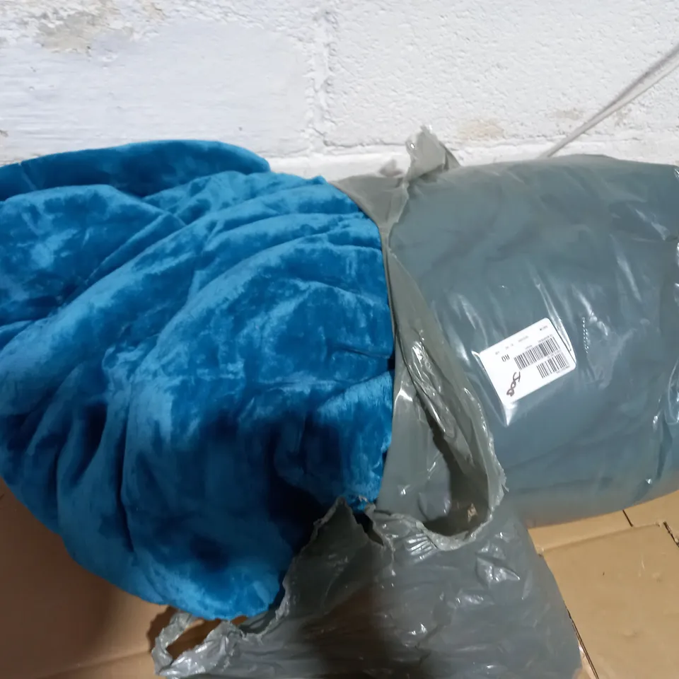 COZZEE HOME JUNIPER BEDSPREAD 