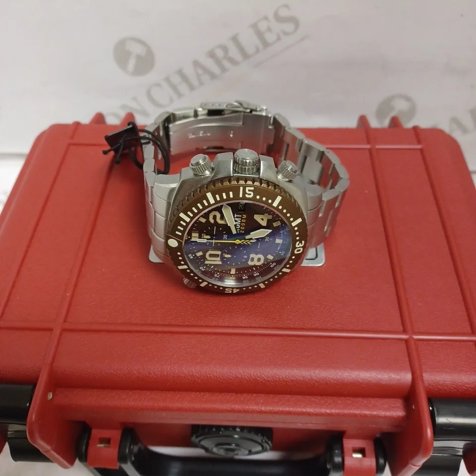 BOXED RGMT DEMOLITION MECA-QUARTZ CHRONOGRAPH WATCH - SAPPHIRE CRYSTAL - STAINLESS STEEL - WATER RESISTANT 2000M. 