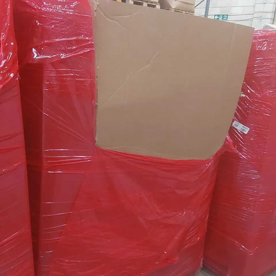 PALLET CONTAINING A LARGE QUANTITY OF ASSORTED ITEMS INCLUDING: HOT WHEELS COLOUR SHIFTER, CEILING FAN WITH LIGHT, SOLAR BATTERY CHARGER, NEVERSTICK PAN ECT