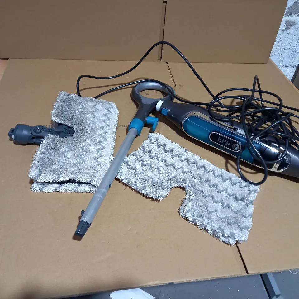 SHARK KLIK AND FLIP STEAM MOP