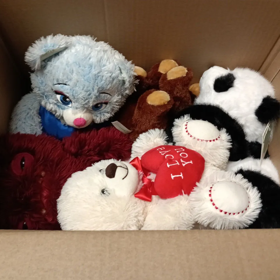LOT OF 12  ASSORTED PLUSH SOFT TOYS – TIGER, PANDA, COW & FRIENDS (BOX LOT)
