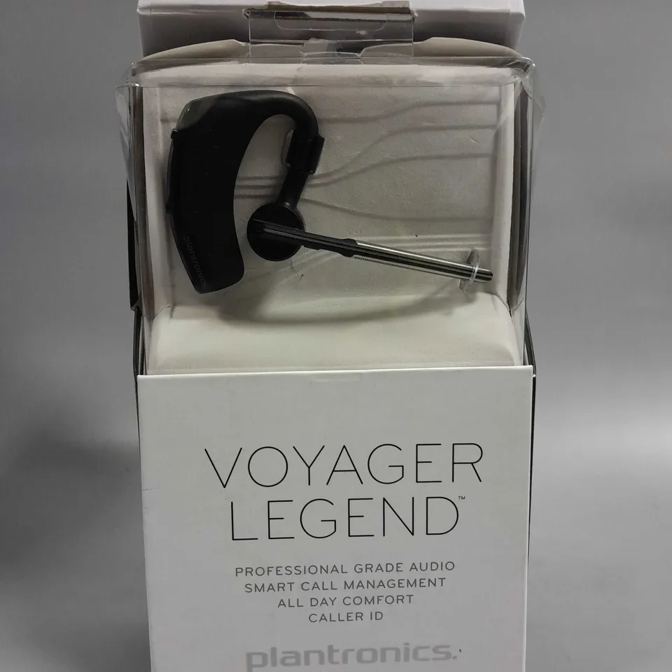 BOXED PLANTRONICS VOYAGER LEGEND BLUETOOTH HEADSET 