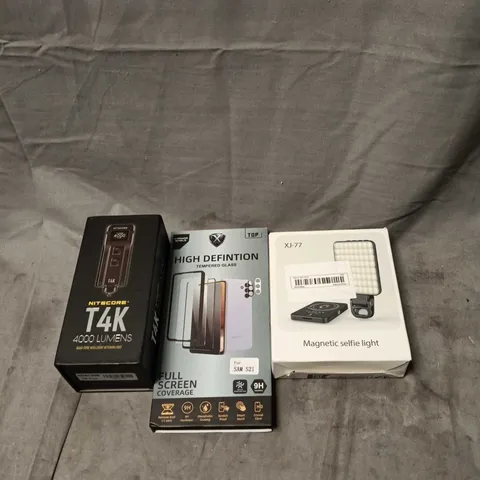 APPROXIMATELY 12 ASSORTED ITEMS TO INCLUDE SELFIE LIGHT, X PREMIER SHIELD SCREEN PROTECTOR, KEYCHAIN LIGHT ETC