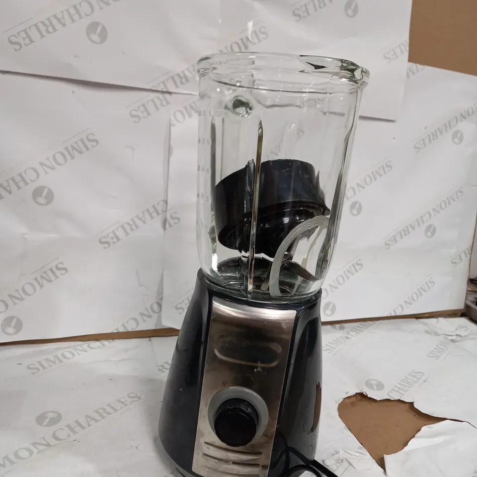 MORPHY RICHARDS TOTAL CONTROL GLASS TABLE BLENDER