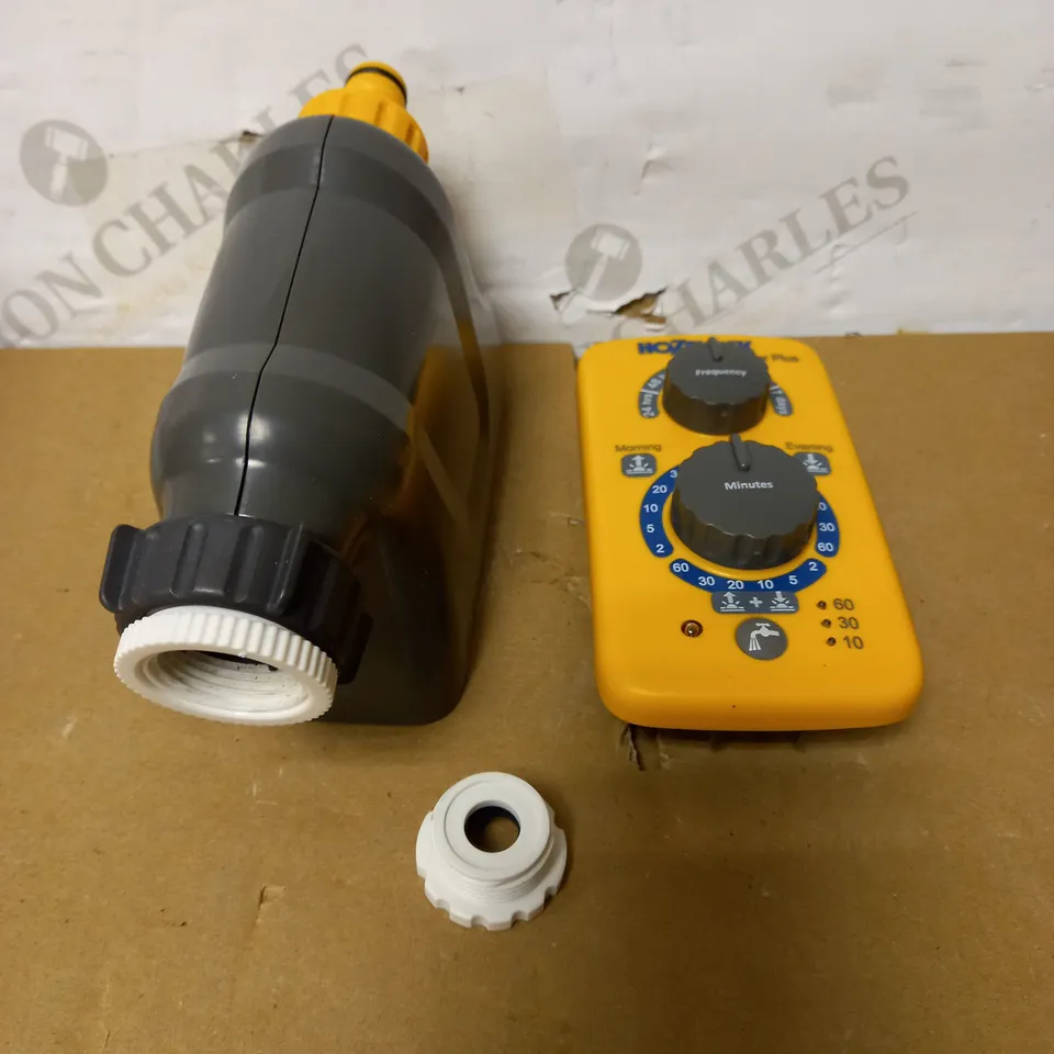 HOZELOCK 2214 0000 SENSOR CONTROLLER PLUS, YELLOW/GREY, 40X25X15 CM