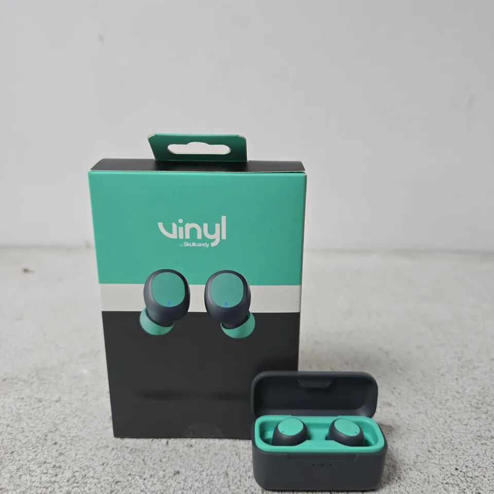 BOXED SKULLCANDY VINYL TRUE WIRELESS EARBUDS