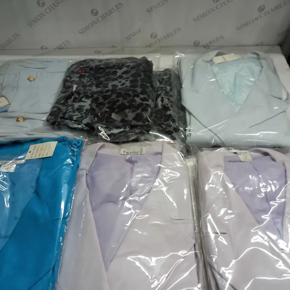 LOT OF 7 ASSORTED BAGGED VINTAGE CLOTHING ITEMS - VARIOUS SIZES