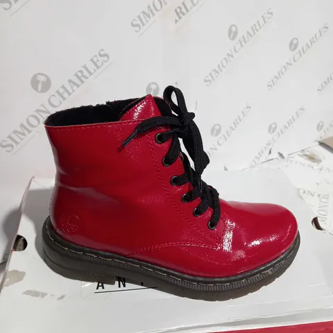 RIEKER LACE ANKLE BOOTS IN RED SIZE 6