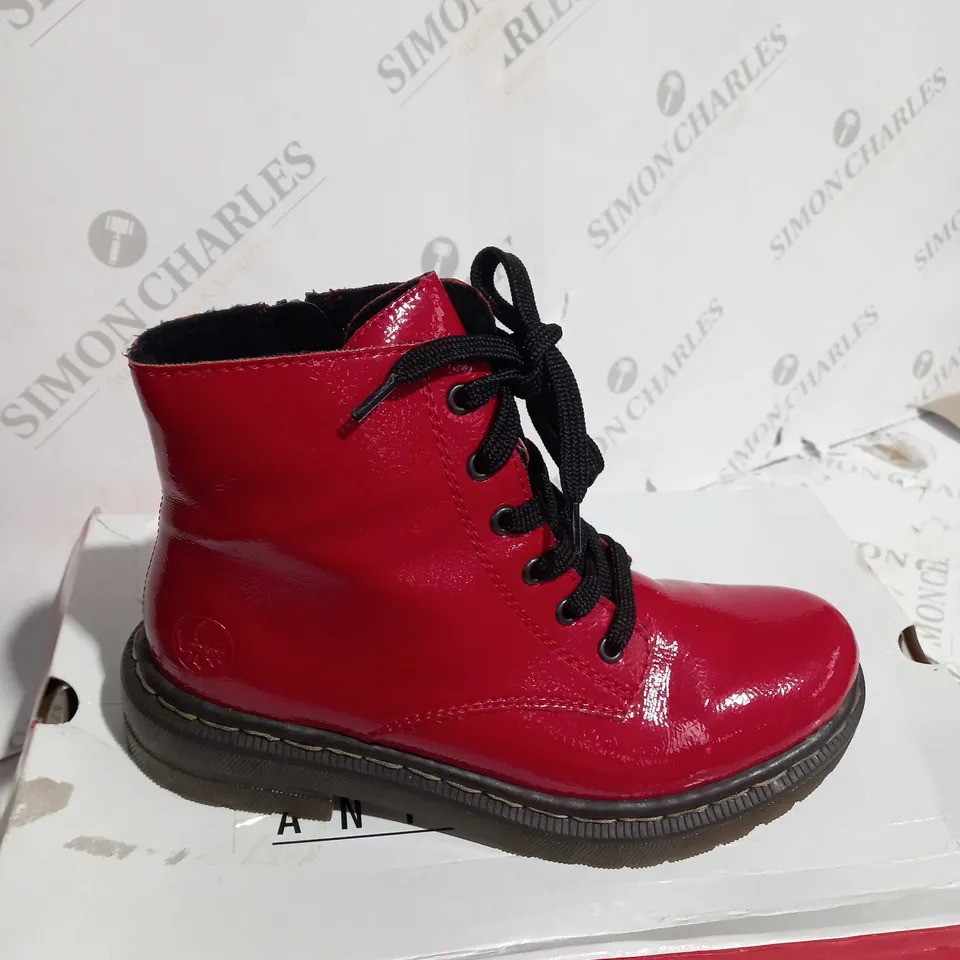 RIEKER LACE ANKLE BOOTS IN RED SIZE 6
